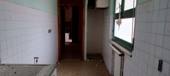 Квартира с 3 комнатами в Анкона, Италия № 90012 5