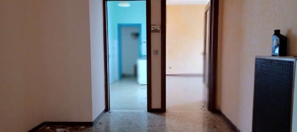 Квартира с 3 комнатами в Анкона, Италия № 90012 6