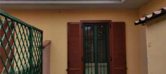 Villa de 5 habitaciónes en Roncaro, Italy No. 3382 5