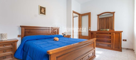 Apartamento de 3 divisões em Olgiate Olona, Italy N.º 220767 12