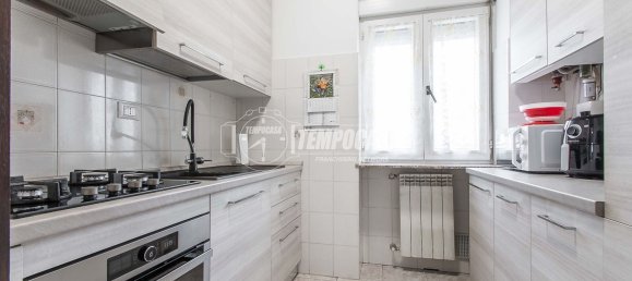 Apartamento de 3 divisões em Olgiate Olona, Italy N.º 220767 6