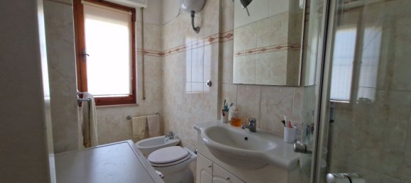 Квартира с 3 спальнями в Монтальто ди Кастро, Италия № 372089 14