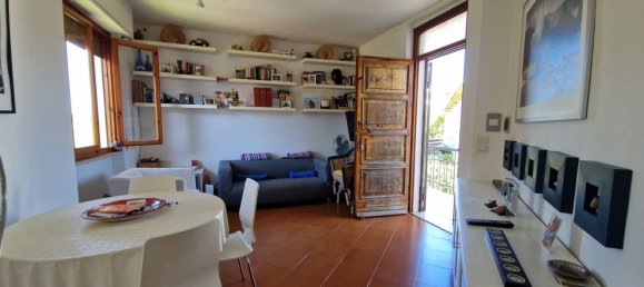 Квартира с 3 спальнями в Монтальто ди Кастро, Италия № 372089 11