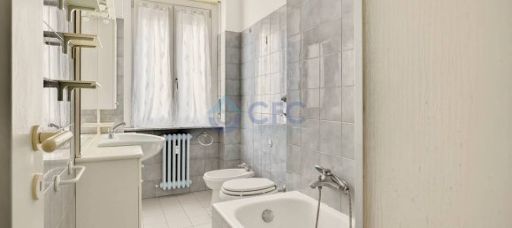 1 bedroom Apartment in Milan, Italy No. 268389 10