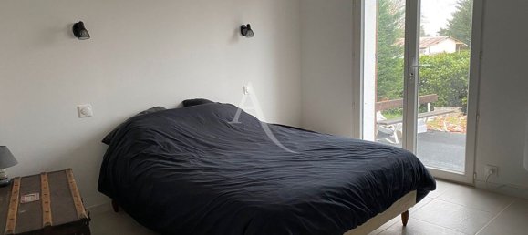 3 bedrooms House in Romorantin-Lanthenay, France No. 84079 5