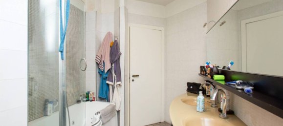 3 chambres Appartement à Milan, Italy No. 369932 4