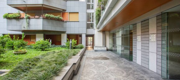 3 chambres Appartement à Milan, Italy No. 369932 25