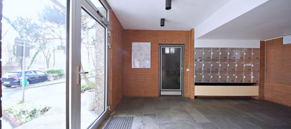 2 غرف نوم شقة في Bergisch Gladbach, Germany رقم 24280 13