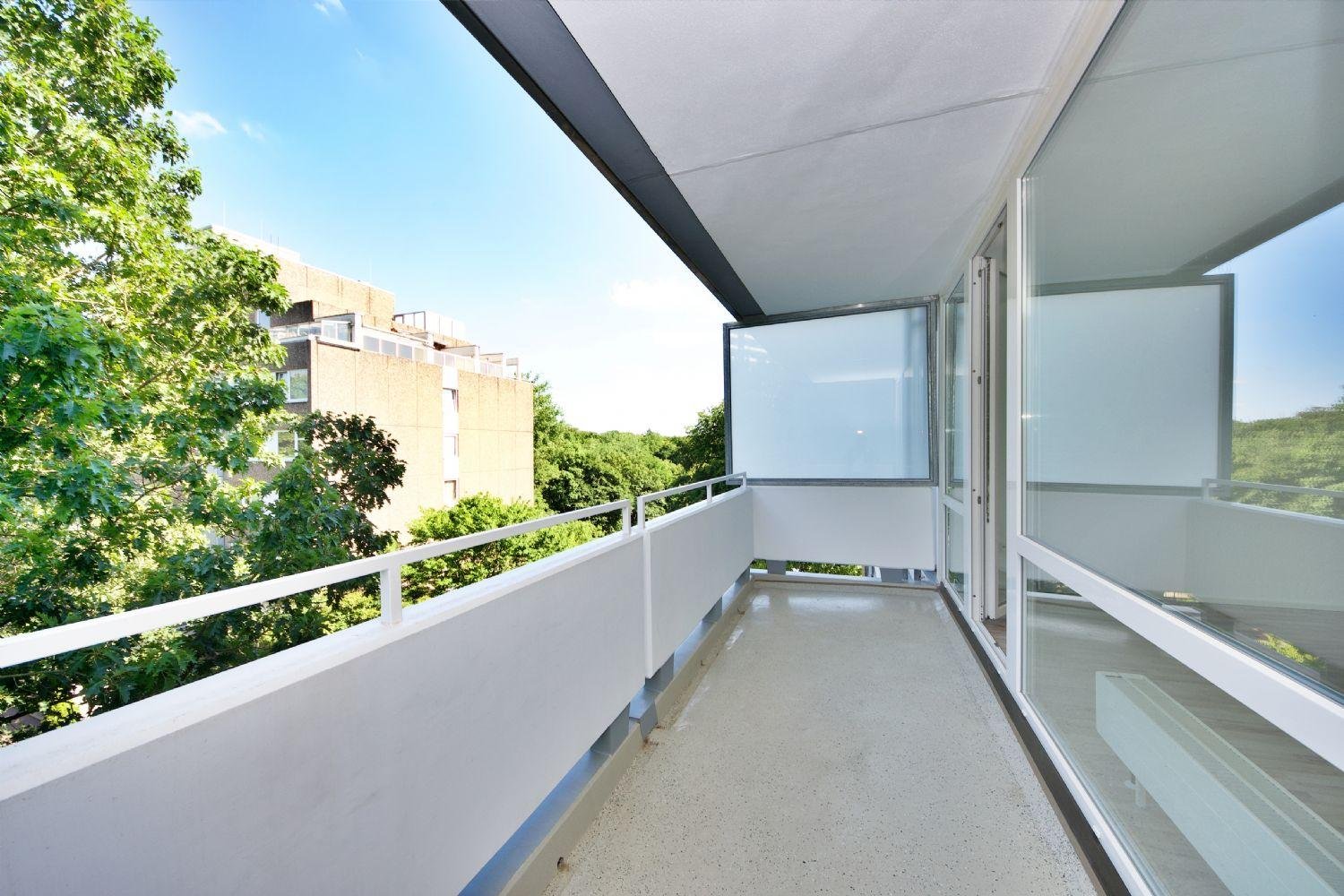 2 غرف نوم شقة في Bergisch Gladbach, Germany رقم 24280