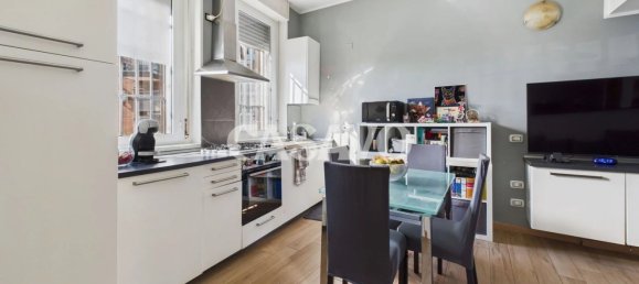 Квартира с 2 спальнями в Милан, Италия № 357873 4