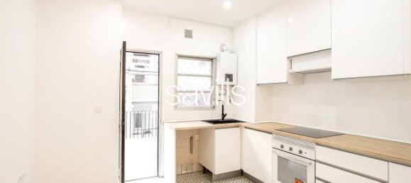 2 bedrooms Apartment in Eixample, Spain No. 182313 6