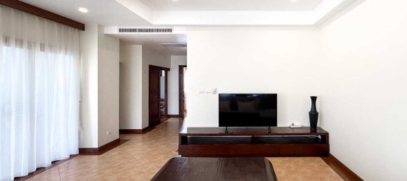 4 bedrooms Townhouse in Phuket, Thailand No. 75305 9