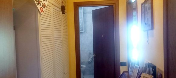 3 bedrooms Apartment in Parma, Italy No. 326255 15