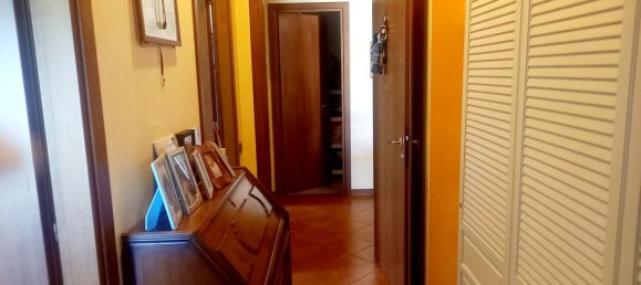3 bedrooms Apartment in Parma, Italy No. 326255 17