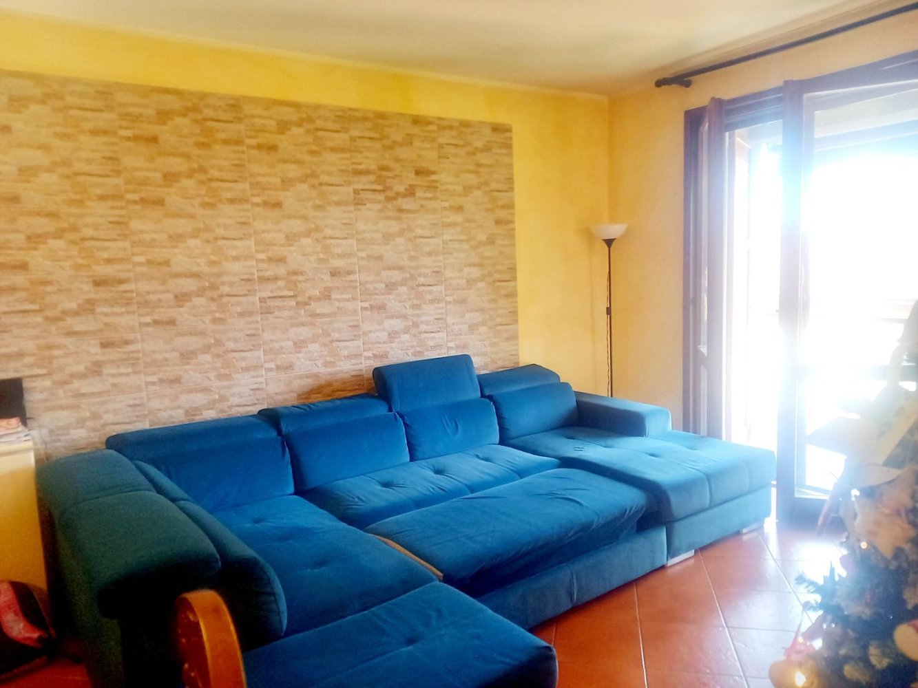3 bedrooms Apartment in Parma, Italy No. 326255