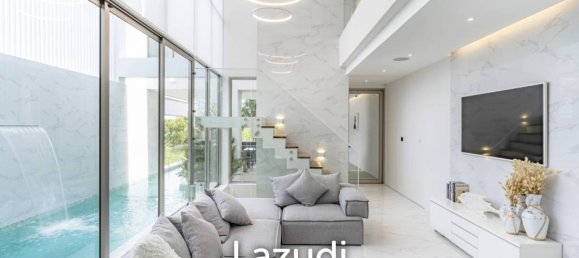 3 bedrooms Villa in Phuket, Thailand No. 16549 2