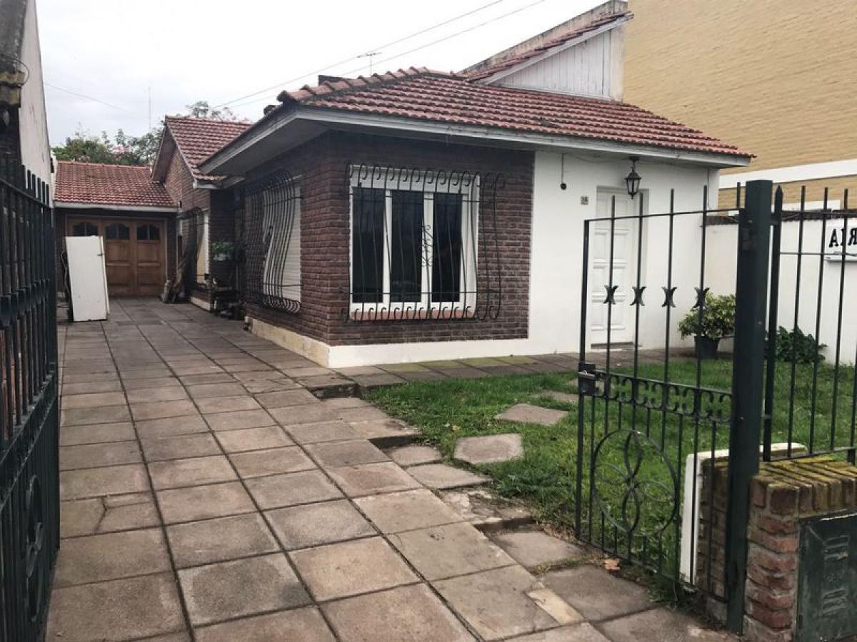 3 bedrooms House in Buenos Aires, Argentina No. 96004