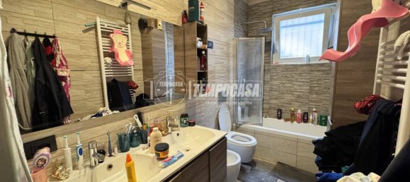 2 Schlafzimmer Wohnung in Sedriano, Italy, Nr. 186391 13