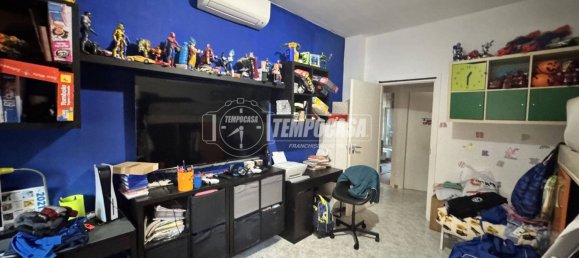 2 Schlafzimmer Wohnung in Sedriano, Italy, Nr. 186391 17