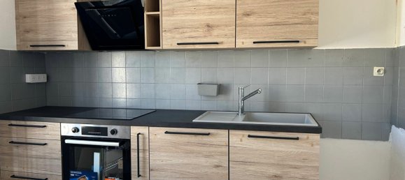 5 غرف نوم بناية في Limoges, France رقم 355070 3