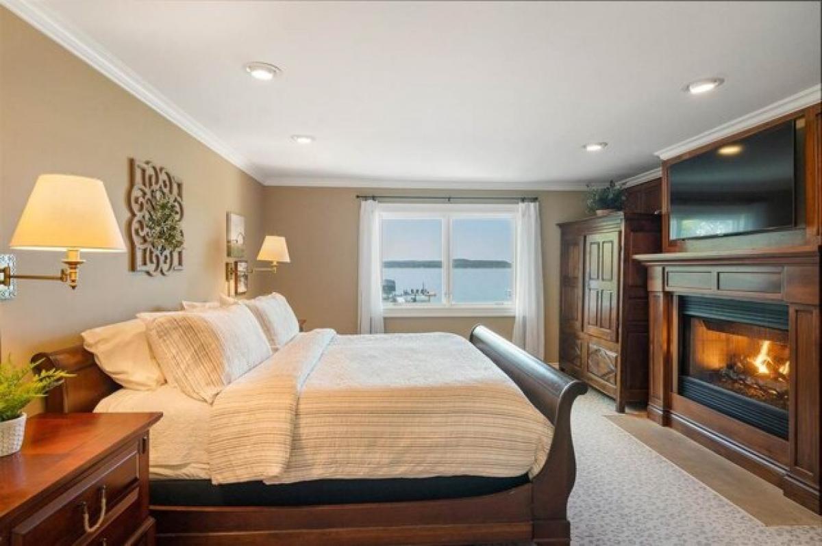 5 bedrooms House in Boyne City, USA No. 392408