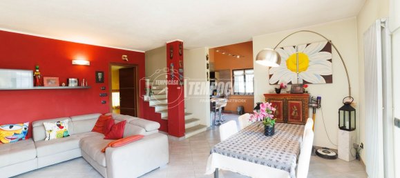 5 rooms Villa in Ivrea, Italy No. 1830 9