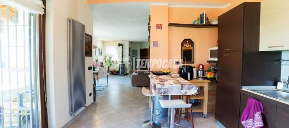 5 rooms Villa in Ivrea, Italy No. 1830 5