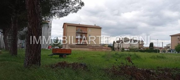 2460m² Land in Todi, Italy No. 86214 3