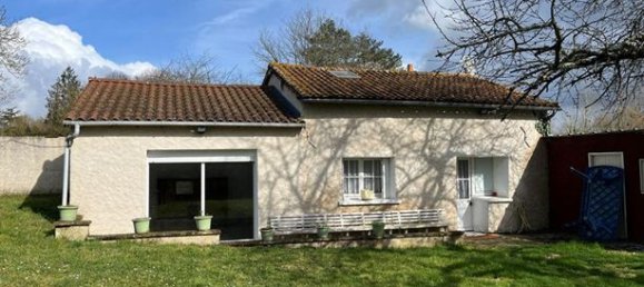 Terreno de 2 dormitorios en Chatellerault, France No. 306422 2