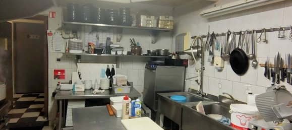 Gewerbliche Immobilie in Chaumont, France 202m², Nr. 92738 3