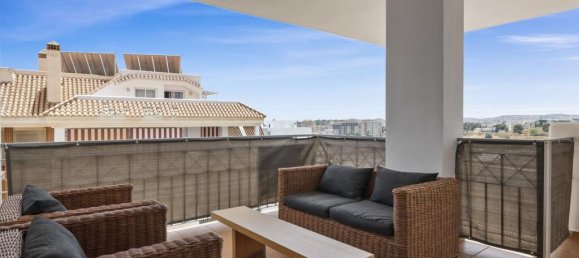 3 bedrooms Penthouse in Fuengirola, Spain No. 186627 2