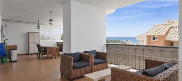 3 bedrooms Penthouse in Fuengirola, Spain No. 186627 4