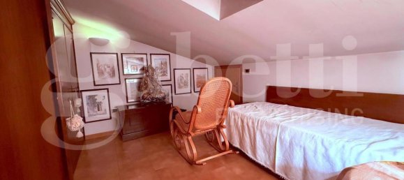 4 rooms Apartment in Prato, Italy No. 117835 38