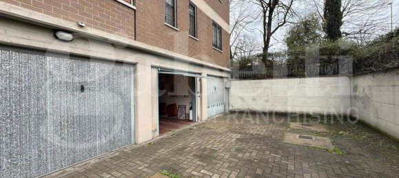 4 rooms Apartment in Prato, Italy No. 117835 46