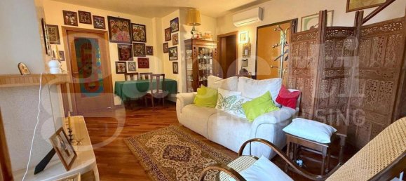 4 rooms Apartment in Prato, Italy No. 117835 12