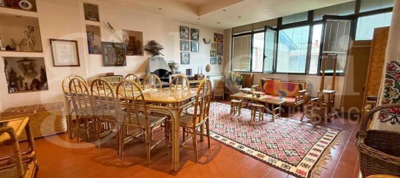 4 rooms Apartment in Prato, Italy No. 117835 7