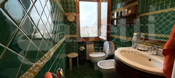 4 rooms Apartment in Prato, Italy No. 117835 42