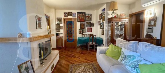 4 rooms Apartment in Prato, Italy No. 117835 18