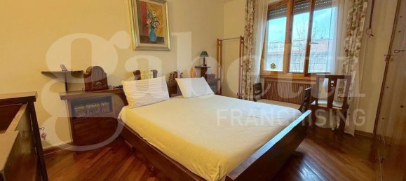 4 rooms Apartment in Prato, Italy No. 117835 27