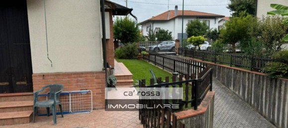 3 rooms House in Venice, Italy No. 34111 9