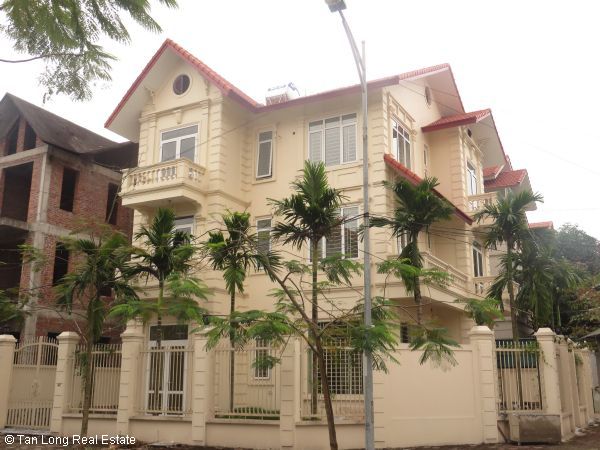 6 Schlafzimmer Villa in Long Bien, Vietnam, Nr. 4781