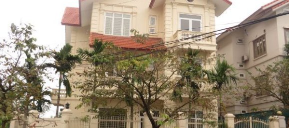 6 Schlafzimmer Villa in Long Bien, Vietnam, Nr. 4781 2