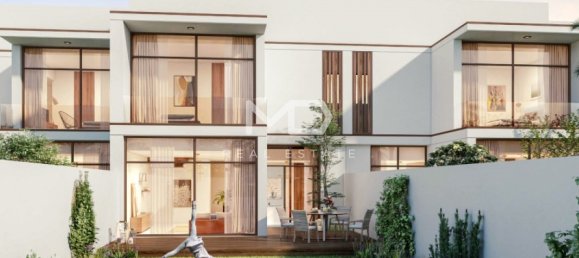 Adosado de 2 dormitorios en Abu Dhabi, UAE No. 47593 3