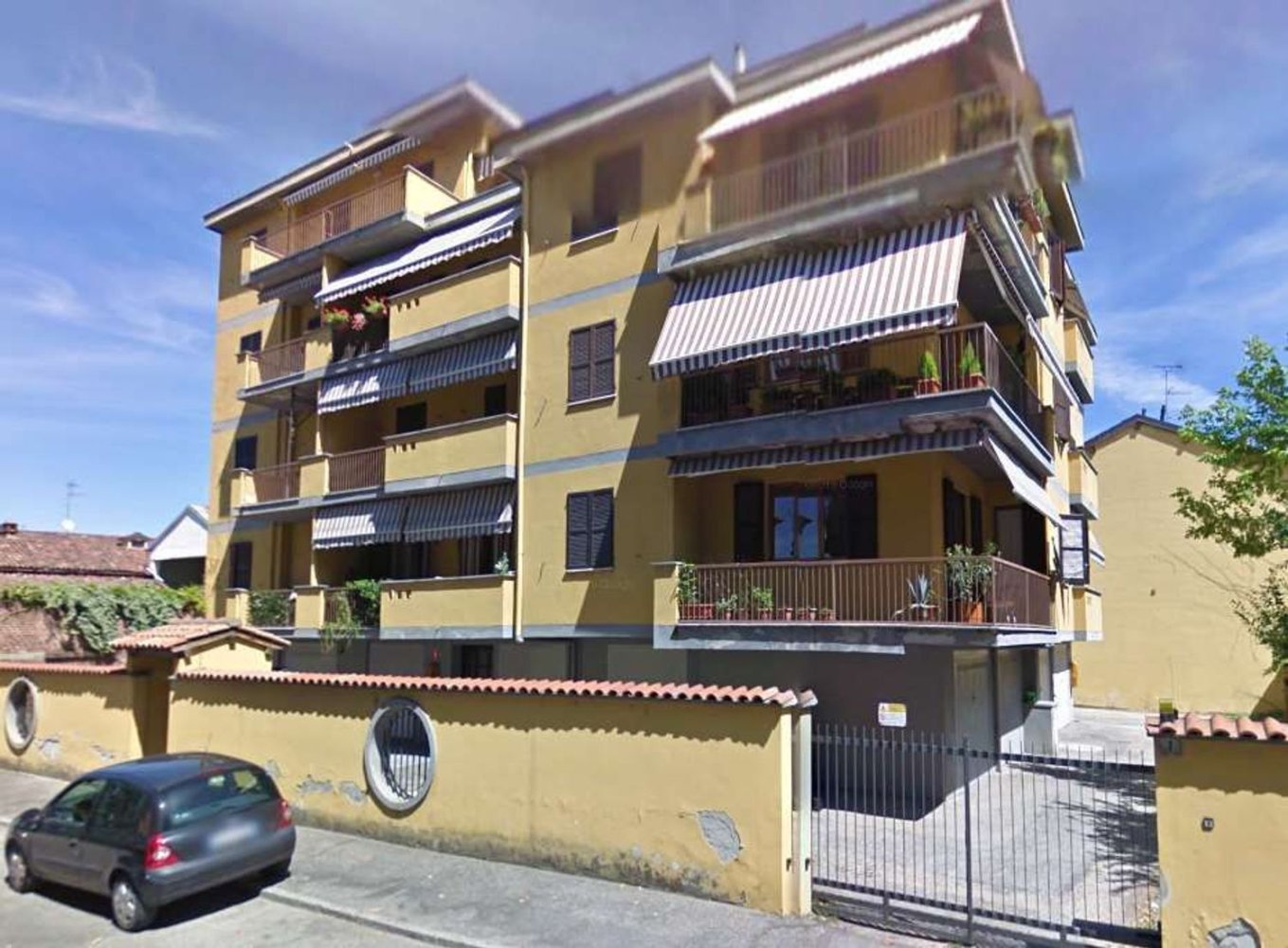 Apartamento de 2 habitaciónes en Robbio, Italy No. 196896