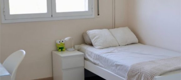 4 bedrooms Apartment in Salou, Spain No. 154680 4