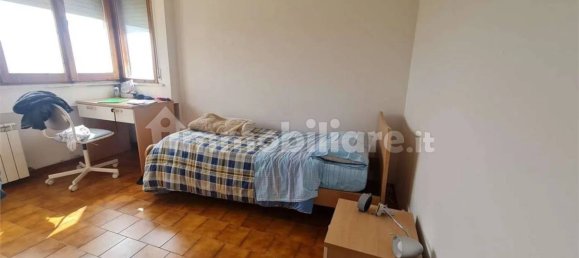 4 chambres Appartement à Urbino, Italy No. 78673 17