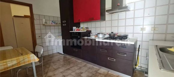 4 chambres Appartement à Urbino, Italy No. 78673 3