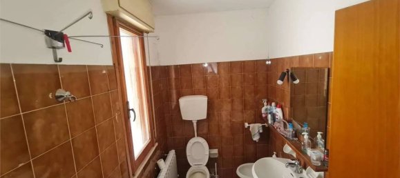 4 chambres Appartement à Urbino, Italy No. 78673 25