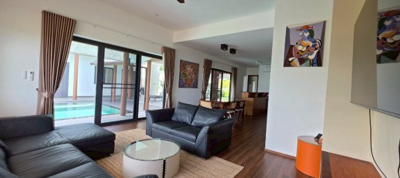 4 chambres house à louer à Pattaya, Chonburi, Eastern Thailand, Thailand № 60194 9