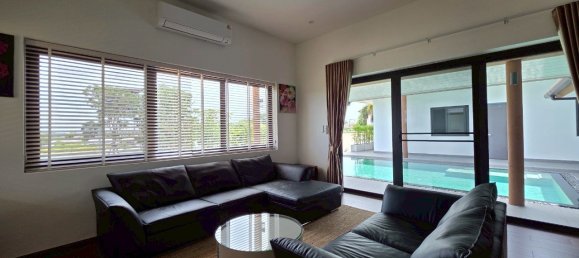 4 chambres house à louer à Pattaya, Chonburi, Eastern Thailand, Thailand № 60194 7